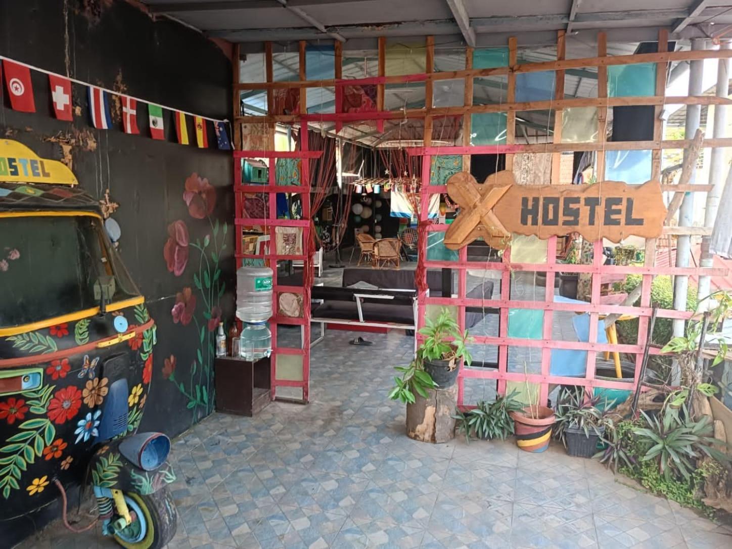 Xhostel Hostel Kochi Екстер'єр фото